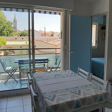 Appartement 2 Min A Pied De La Mer Et Du Centre Ville Saint-Georges-de-Didonne Luaran gambar