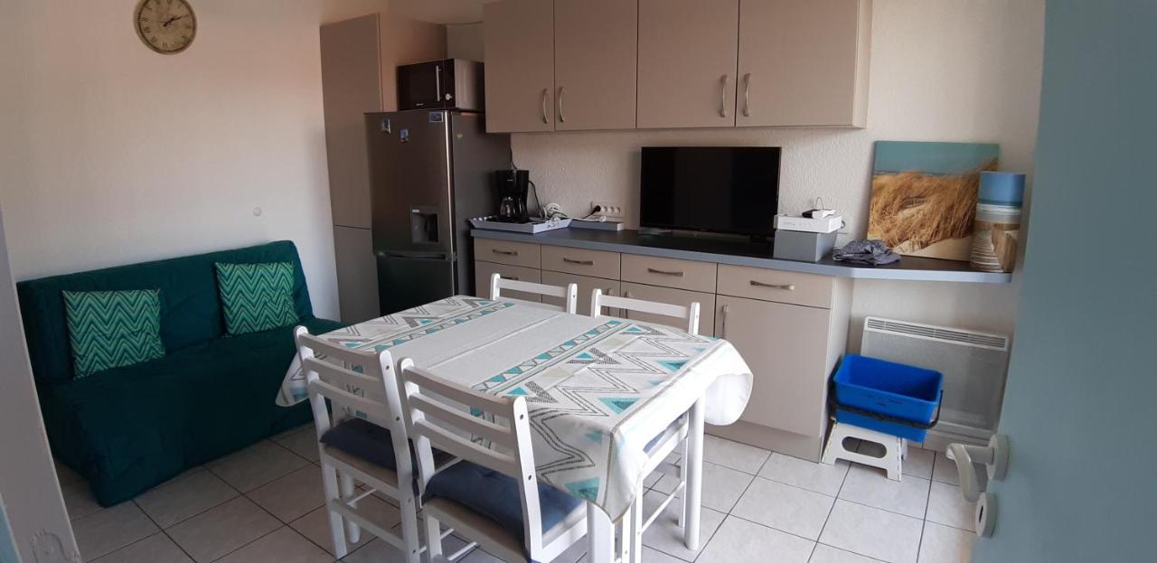 Appartement 2 Min A Pied De La Mer Et Du Centre Ville Saint-Georges-de-Didonne Luaran gambar
